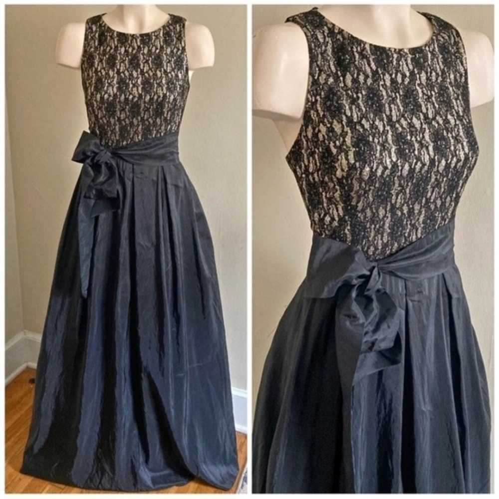 🎄 Eliza J Black and Gold Evening Gown Size 2